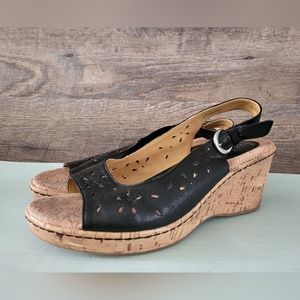 BOC Born Concept Black Floral Eyelet Leather Sandals  Wedge Heel  Womens Size 9